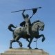 Visitas culturales de Sevilla: La estatua del Cid se viste de invierno